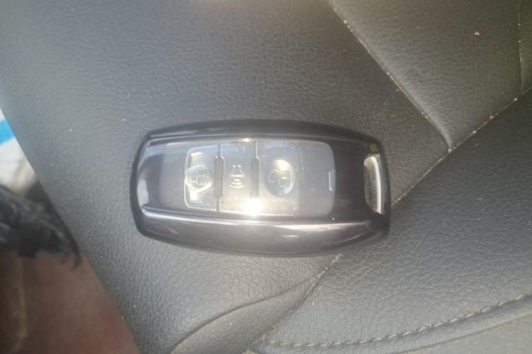Used Haval H2 2014 1.5T Manual Two-Wheel Drive Elite Edition Vehicle Key