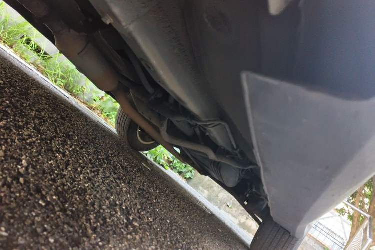 Used Haval H2 2014 1.5T Manual Two-Wheel Drive Elite Edition Chassis Front Left