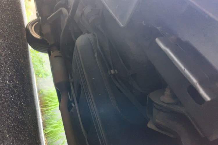 Used Haval H2 2014 1.5T Manual Two-Wheel Drive Elite Edition Chassis Rear Left
