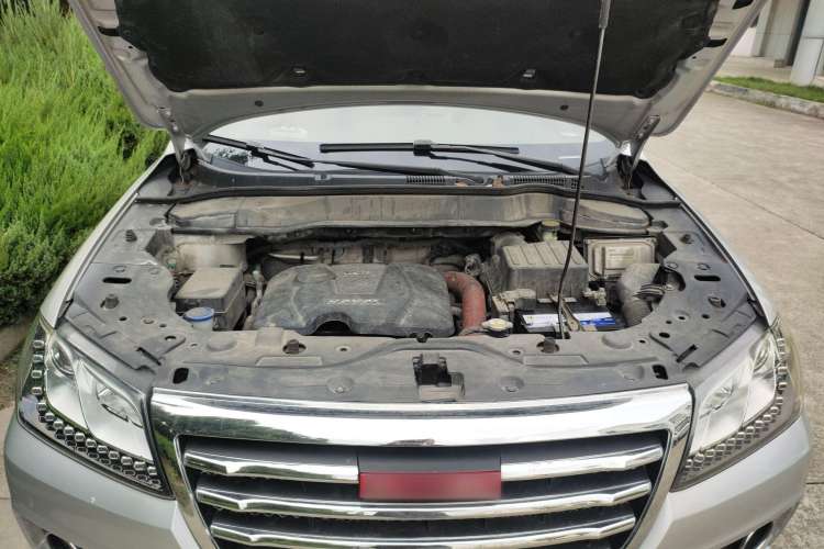 Used Haval H2 2014 1.5T Manual Two-Wheel Drive Elite Edition Engine Bay