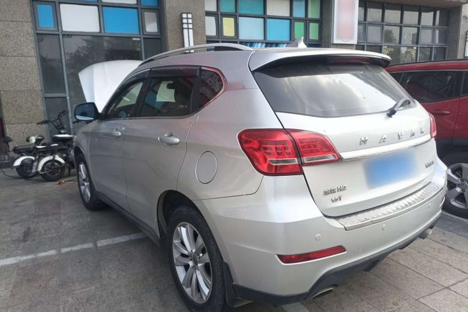 Used Haval H2 2014 1.5T Manual Two-Wheel Drive Elite Edition Exterior 2
