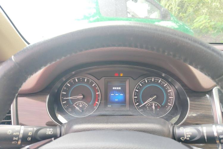 Used Haval H2 2014 1.5T Manual Two-Wheel Drive Elite Edition Instrument Cluster