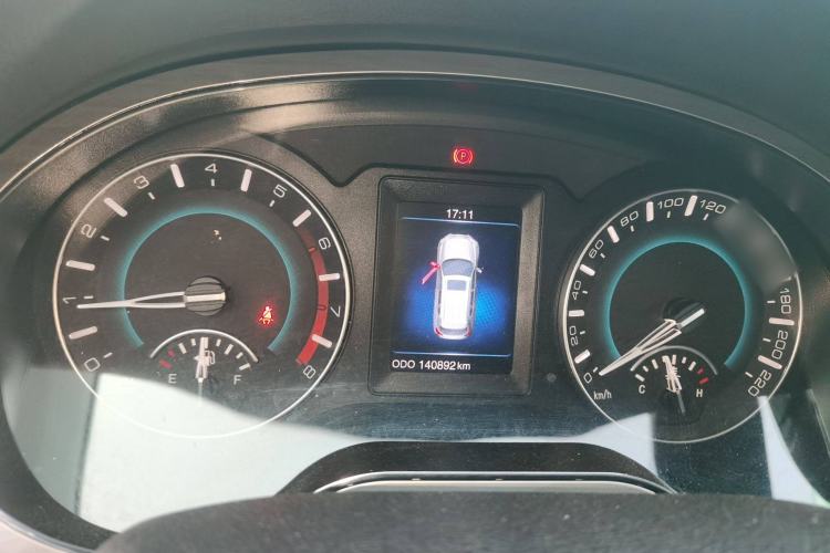 Used Haval H2 2014 1.5T Manual Two-Wheel Drive Elite Edition Instrument Cluster