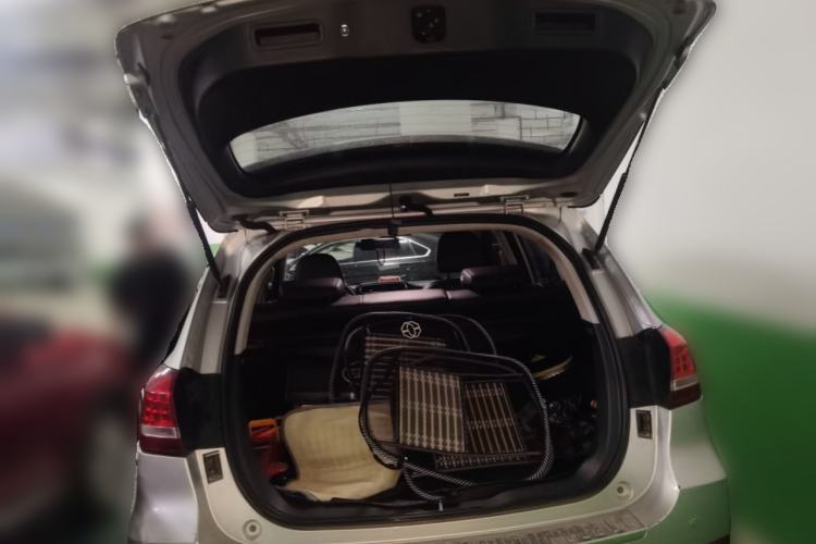 Used Haval H2 2014 1.5T Manual Two-Wheel Drive Elite Edition Trunk