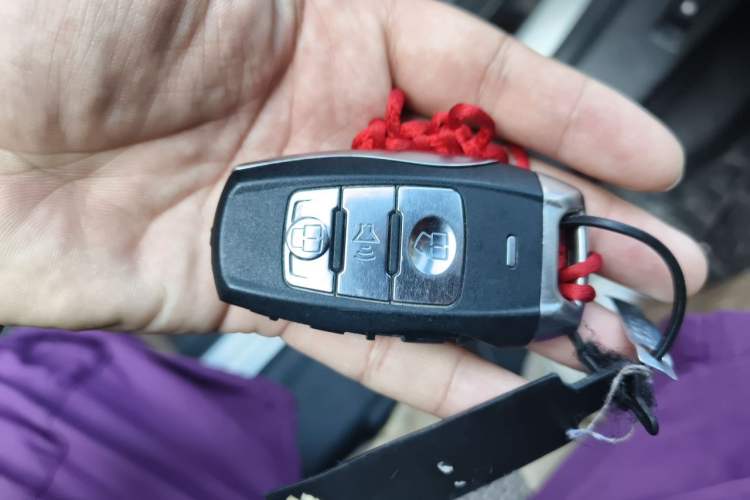 Used Haval H2 2014 1.5T Manual Two-Wheel Drive Elite Edition Vehicle Key