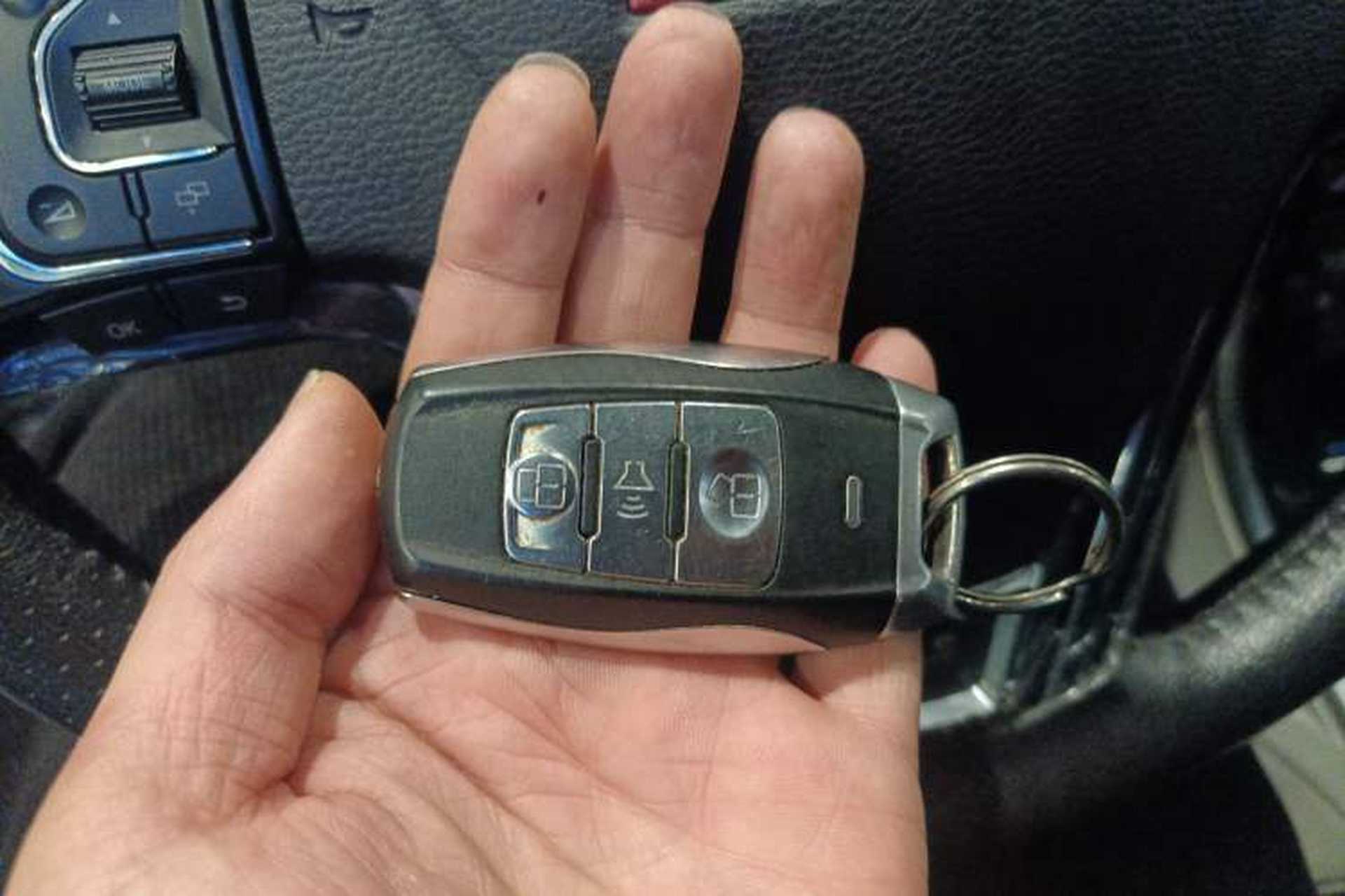 Used Haval H2 2014 1.5T Manual Two-Wheel Drive Elite Edition Vehicle Key