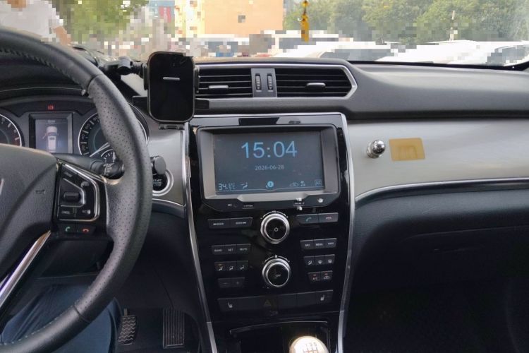 Used Haval H2 2014 1.5T Manual Two-Wheel Drive Elite Edition Audio And AC Panel