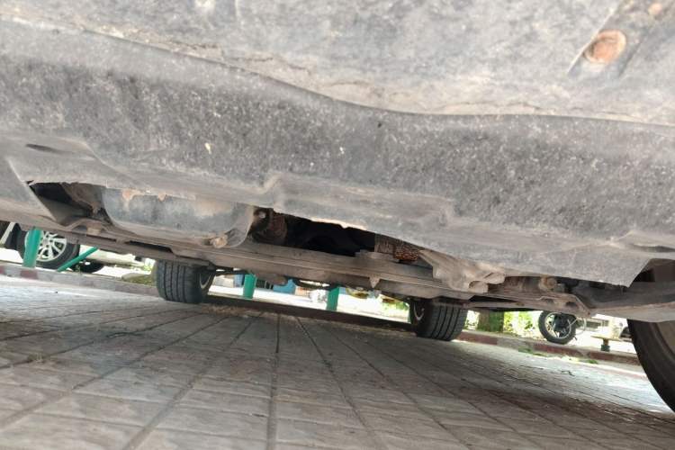 Used Haval H2 2014 1.5T Manual Two-Wheel Drive Elite Edition Chassis Front