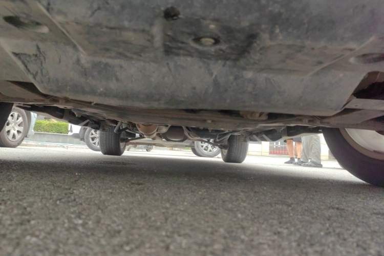 Used Haval H2 2014 1.5T Manual Two-Wheel Drive Elite Edition Chassis Front
