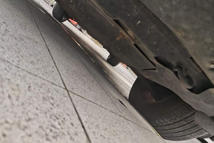 Used Haval H2 2014 1.5T Manual Two-Wheel Drive Elite Edition Chassis Front