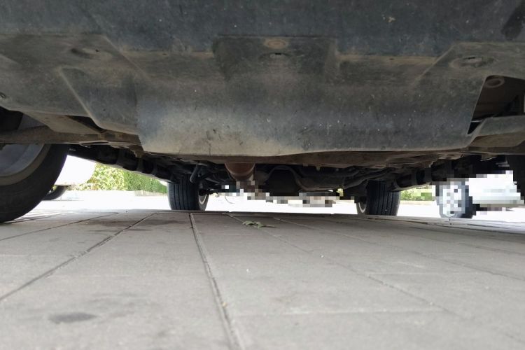 Used Haval H2 2014 1.5T Manual Two-Wheel Drive Elite Edition Chassis Front