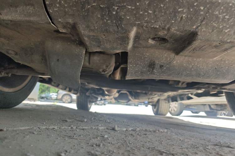 Used Haval H2 2014 1.5T Manual Two-Wheel Drive Elite Edition Chassis Front