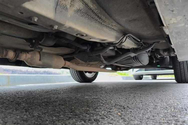 Used Haval H2 2014 1.5T Manual Two-Wheel Drive Prestige Edition Chassis Front Left