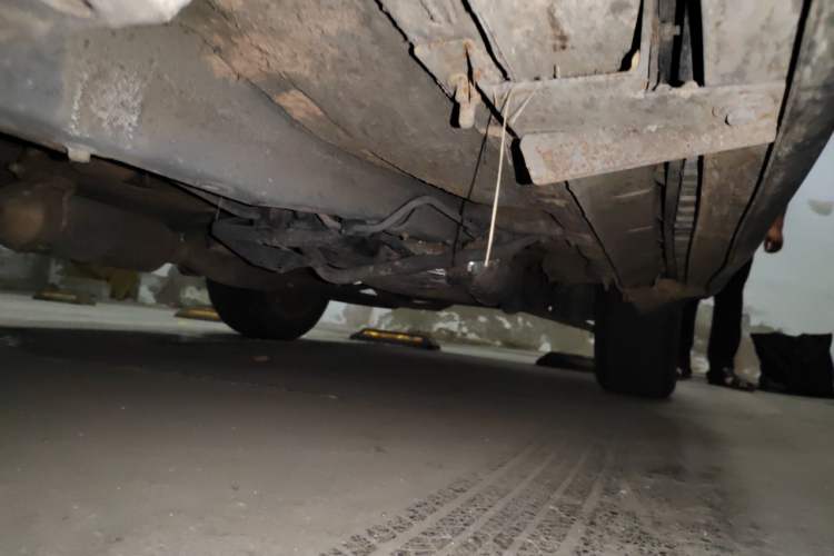 Used Haval H2 2014 1.5T Manual Two-Wheel Drive Elite Edition Chassis Front Left