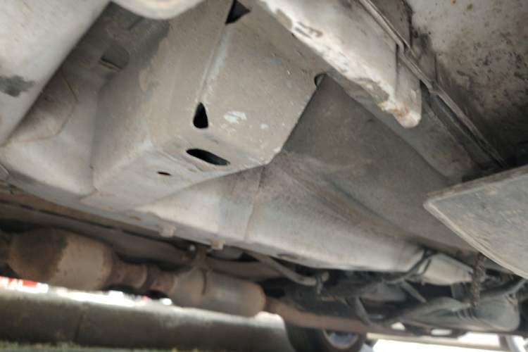 Used Haval H2 2014 1.5T Manual Two-Wheel Drive Elite Edition Chassis Front Left
