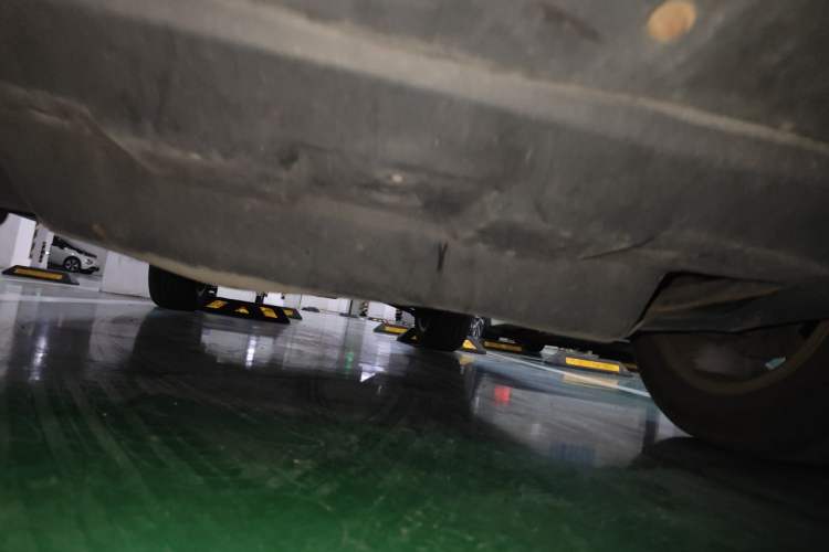 Used Haval H2 2014 1.5T Manual Two-Wheel Drive Elite Edition Chassis Front