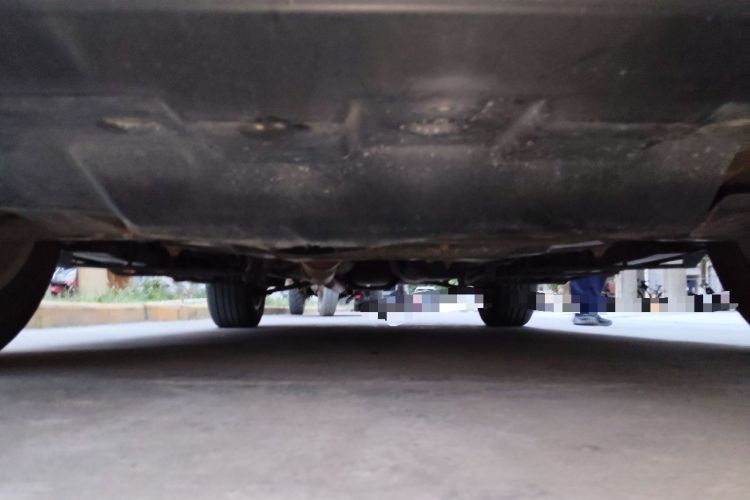 Used Haval H2 2014 1.5T Manual Two-Wheel Drive Elite Edition Chassis Front