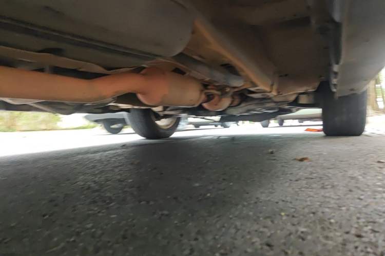 Used Haval H2 2014 1.5T Manual Two-Wheel Drive Elite Edition Chassis Front Right