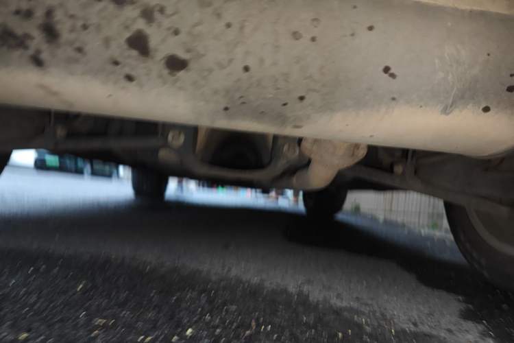 Used Haval H2 2014 1.5T Manual Two-Wheel Drive Elite Edition Chassis Rear