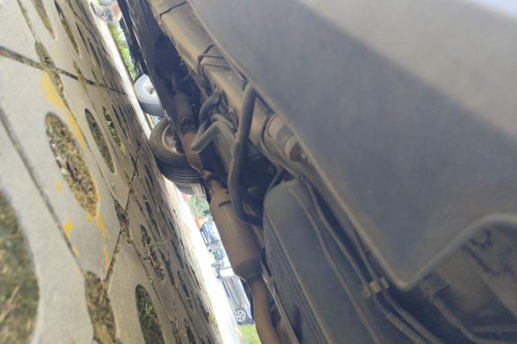 Used Haval H2 2014 1.5T Manual Two-Wheel Drive Elite Edition Chassis Rear Left