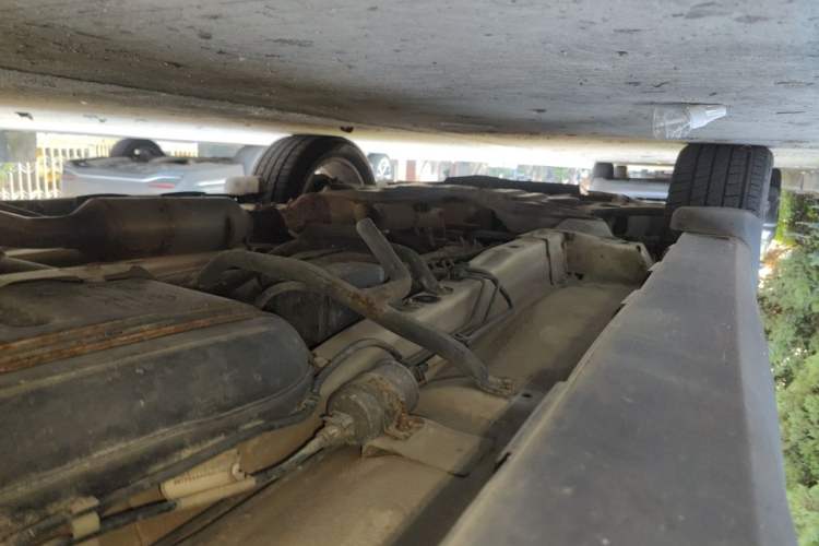 Used Haval H2 2014 1.5T Manual Two-Wheel Drive Elite Edition Chassis Rear Left
