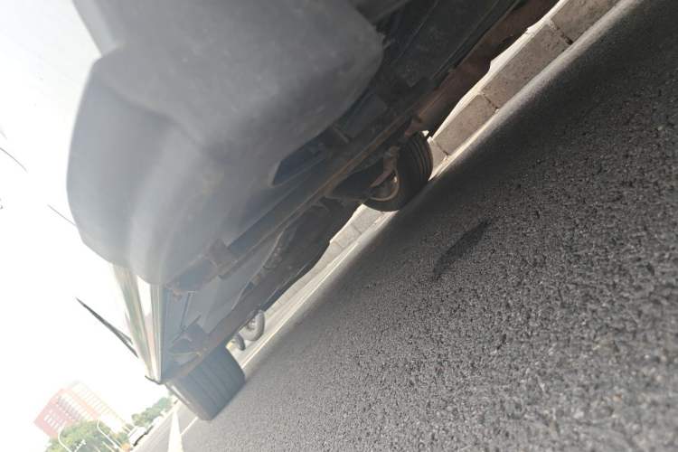 Used Haval H2 2014 1.5T Manual Two-Wheel Drive Elite Edition Chassis Rear Left