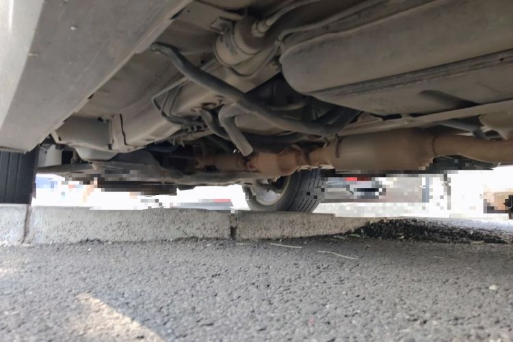Used Haval H2 2014 1.5T Manual Two-Wheel Drive Elite Edition Chassis Rear Left