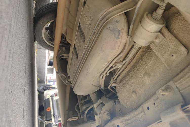 Used Haval H2 2014 1.5T Manual Two-Wheel Drive Urban Edition Chassis Rear Left