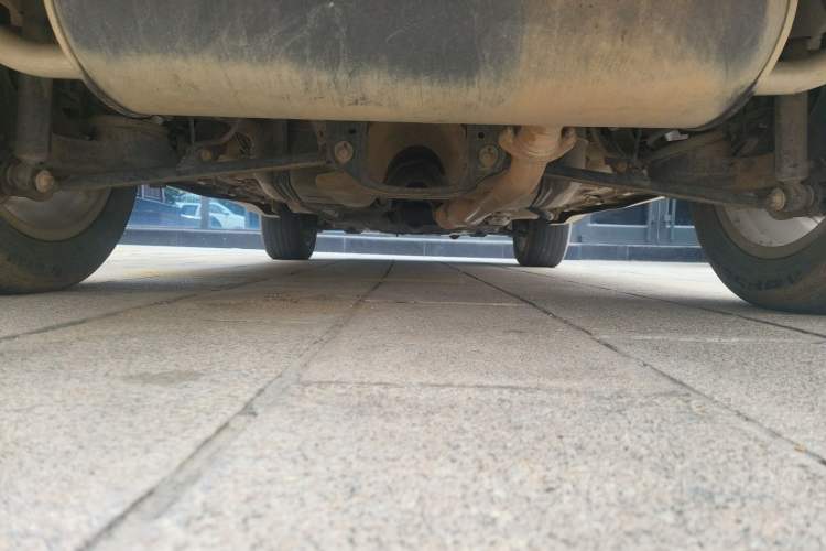 Used Haval H2 2014 1.5T Manual Two-Wheel Drive Elite Edition Chassis Rear