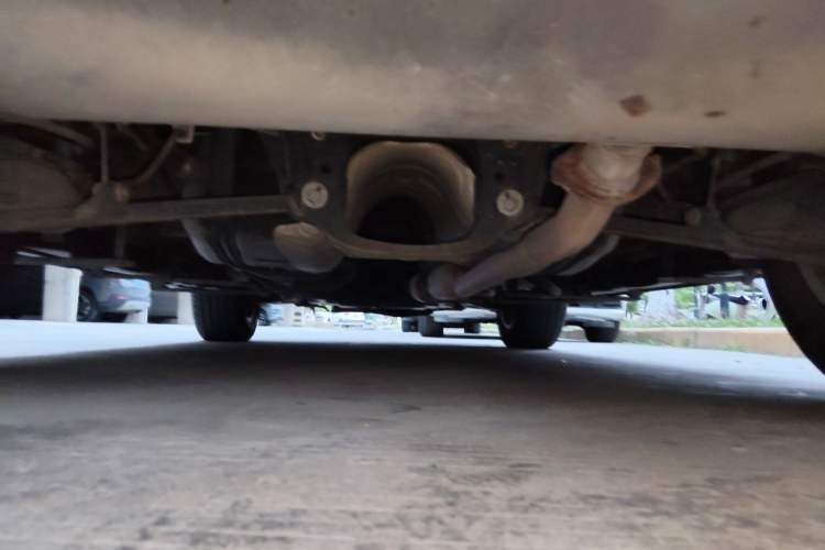 Used Haval H2 2014 1.5T Manual Two-Wheel Drive Elite Edition Chassis Rear