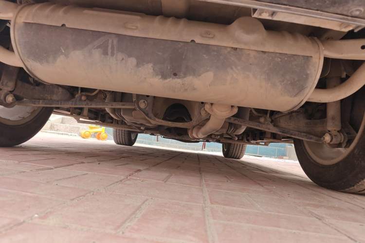 Used Haval H2 2014 1.5T Manual Two-Wheel Drive Elite Edition Chassis Rear