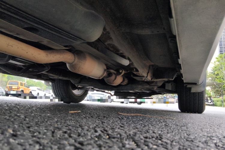 Used Haval H2 2014 1.5T Manual Two-Wheel Drive Urban Edition Chassis Rear Right