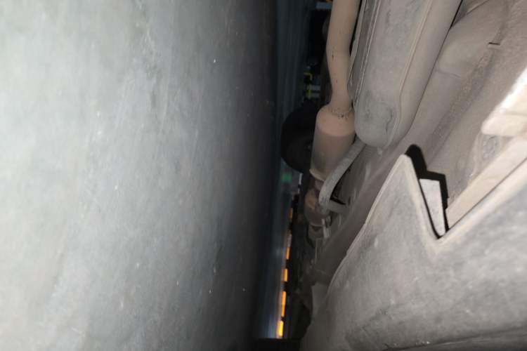 Used Haval H2 2014 1.5T Manual Two-Wheel Drive Elite Edition Chassis Rear Right