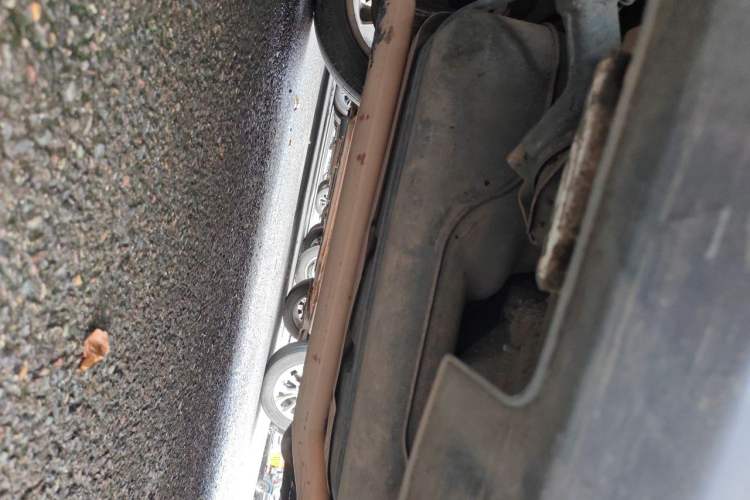 Used Haval H2 2014 1.5T Manual Two-Wheel Drive Elite Edition Chassis Rear Right