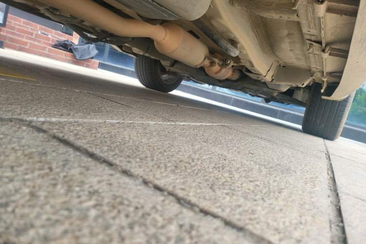 Used Haval H2 2014 1.5T Manual Two-Wheel Drive Elite Edition Chassis Rear Right