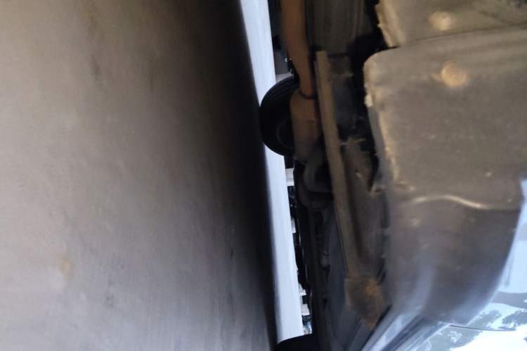 Used Haval H2 2014 1.5T Manual Two-Wheel Drive Elite Edition Chassis Rear Right