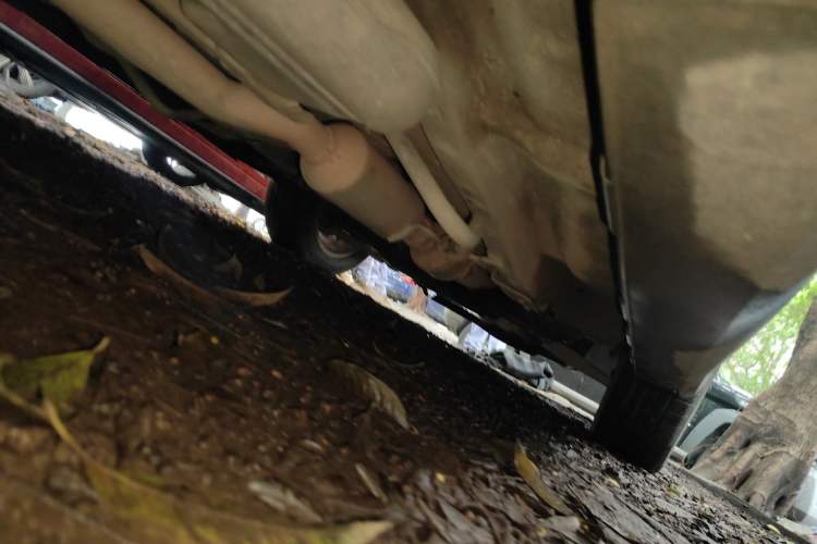 Used Haval H2 2014 1.5T Manual Two-Wheel Drive Elite Edition Chassis Rear Right