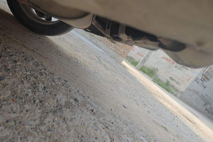 Used Haval H2 2014 1.5T Manual Two-Wheel Drive Elite Edition Chassis Rear