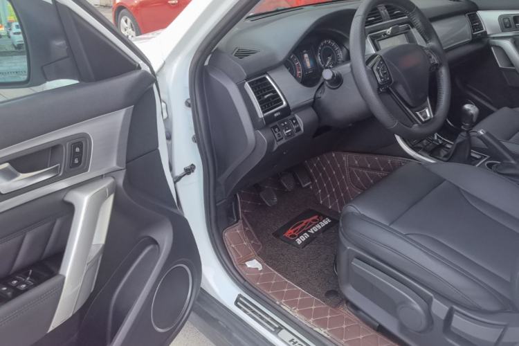 Used Haval H2 2014 1.5T Manual Two-Wheel Drive Elite Edition Driver Seat