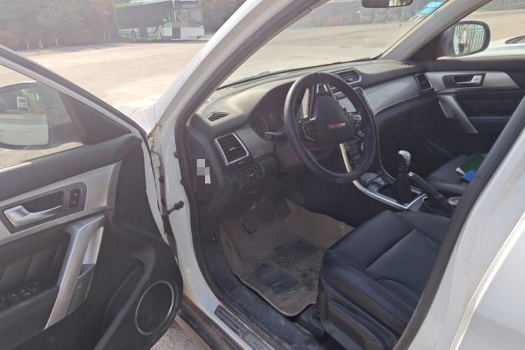Used Haval H2 2014 1.5T Manual Two-Wheel Drive Elite Edition Driver Seat