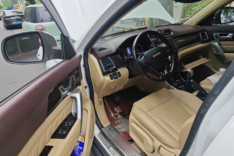 Used Haval H2 2014 1.5T Manual Two-Wheel Drive Elite Edition Driver Seat
