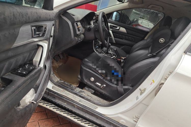 Used Haval H2 2014 1.5T Manual Two-Wheel Drive Prestige Edition Driver Seat