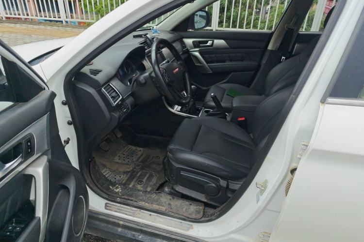 Used Haval H2 2014 1.5T Manual Two-Wheel Drive Urban Edition Driver Seat