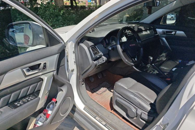 Used Haval H2 2014 1.5T Manual Two-Wheel Drive Elite Edition Driver Seat