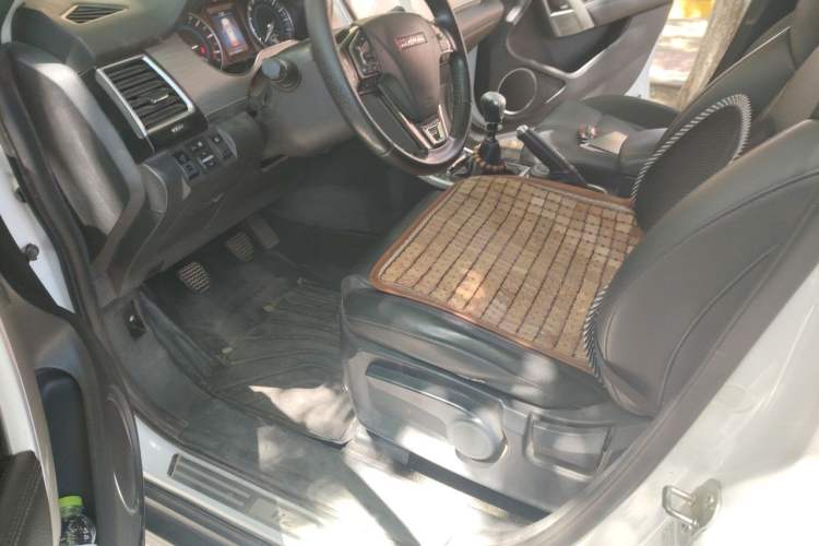 Used Haval H2 2014 1.5T Manual Two-Wheel Drive Elite Edition Driver Seat