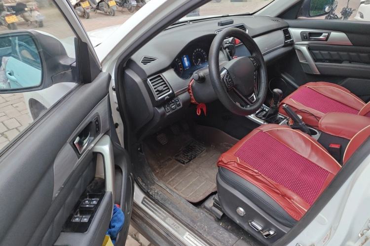 Used Haval H2 2014 1.5T Manual 4x4 Prestige Edition Driver Seat