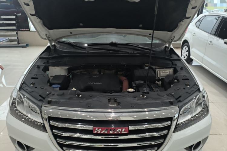 Used Haval H2 2014 1.5T Manual Two-Wheel Drive Elite Edition Engine Bay