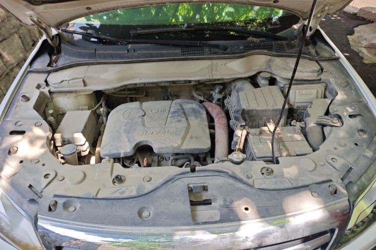 Used Haval H2 2014 1.5T Manual Two-Wheel Drive Prestige Edition Engine Bay