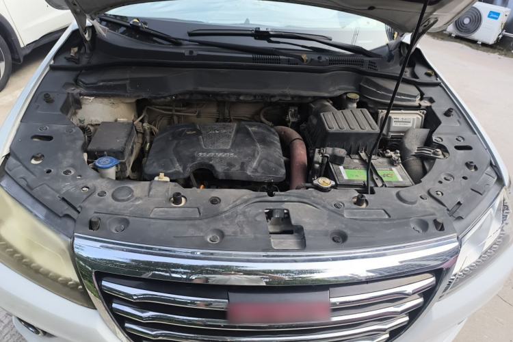 Used Haval H2 2014 1.5T Manual Two-Wheel Drive Elite Edition Engine Bay