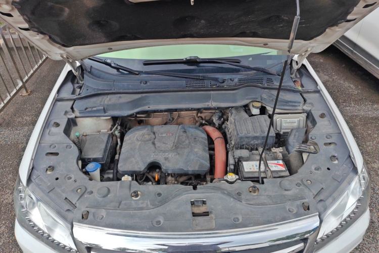 Used Haval H2 2014 1.5T Manual Two-Wheel Drive Elite Edition Engine Bay